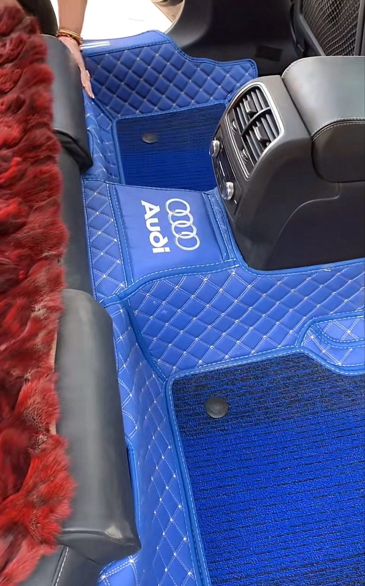 Car Floor Mat Cover Full Sets ( Have For All Cars )