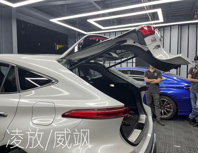 Car Trunk Hatch Lift ( Have For All Cars )