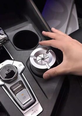 All-metal Cyber ​​Mechanical Ashtray High-end Creative Personalized Car Desktop Anti-Flying Ash Gift for Men