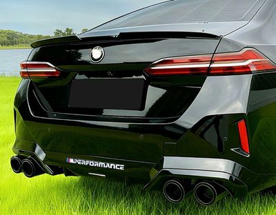 BMW i5 and X3 Diffuser 2 Sets