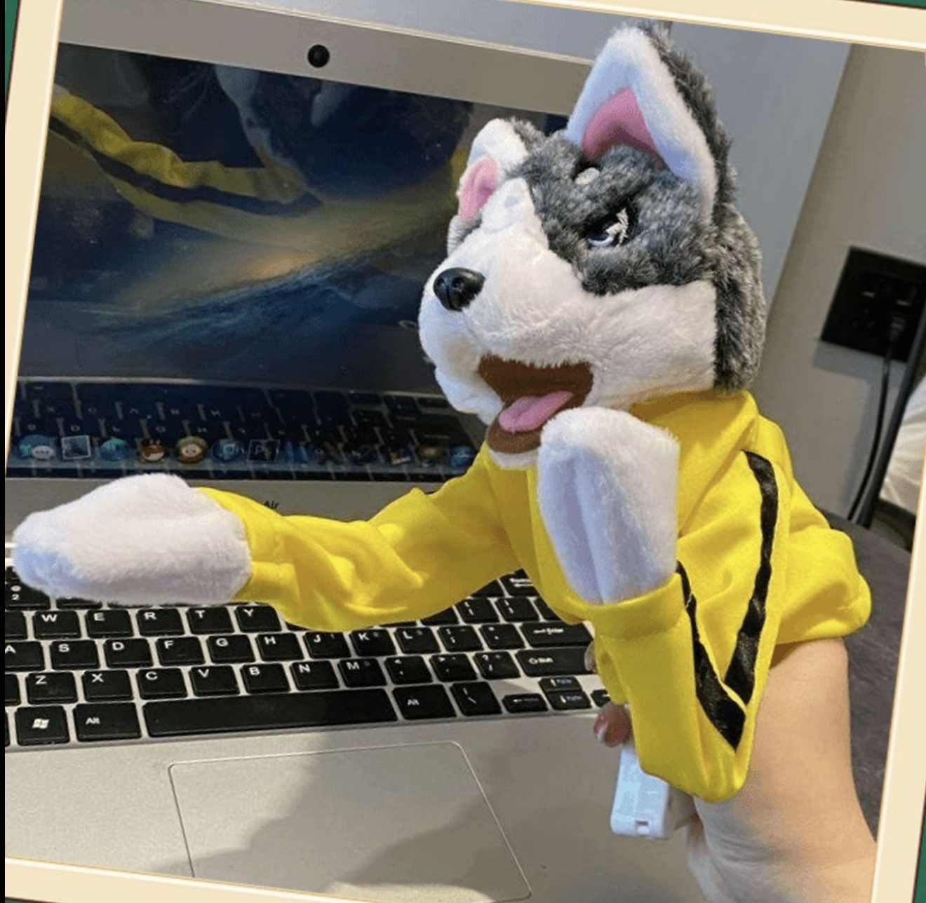 Toy Creative Boxing Showdown - Interactive Boxing Dog with Sound