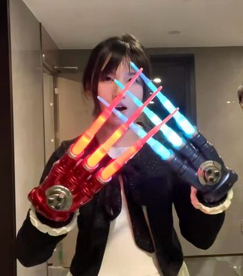 Claw With Led Sound Spark