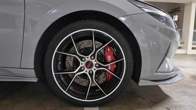 Wheel Defender, Decoration
