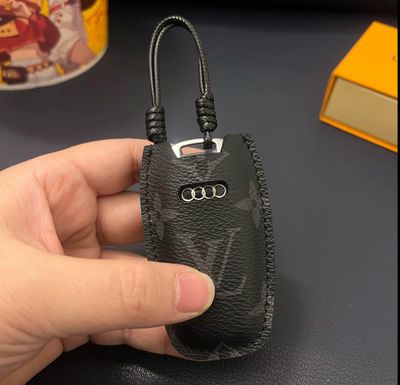 LV Key Case High Quality ( Have For All Cars )