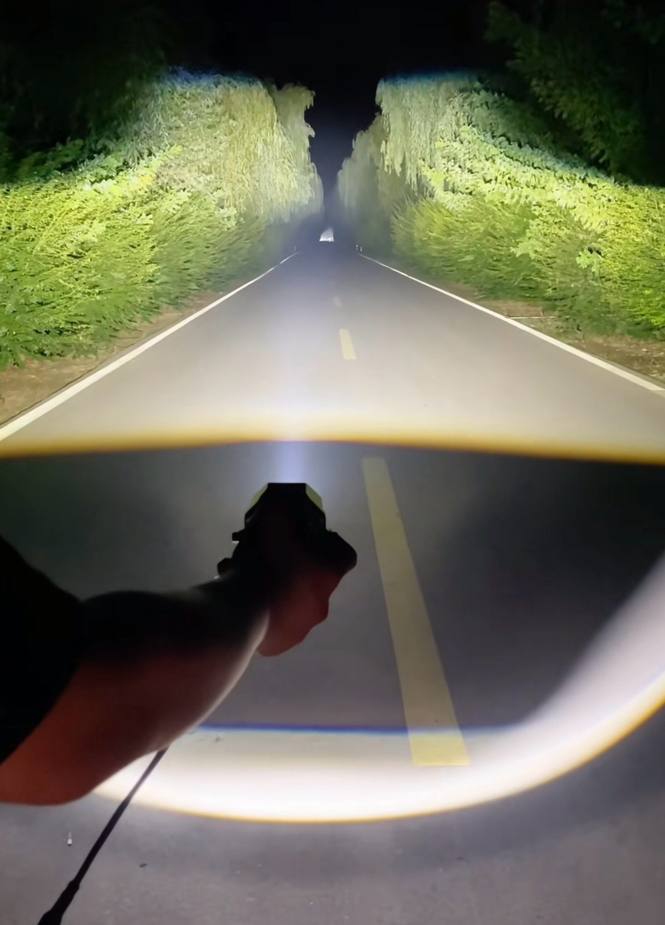 Car Lupa Laser LED High Quality 270 degree rotation ( For all Cars )