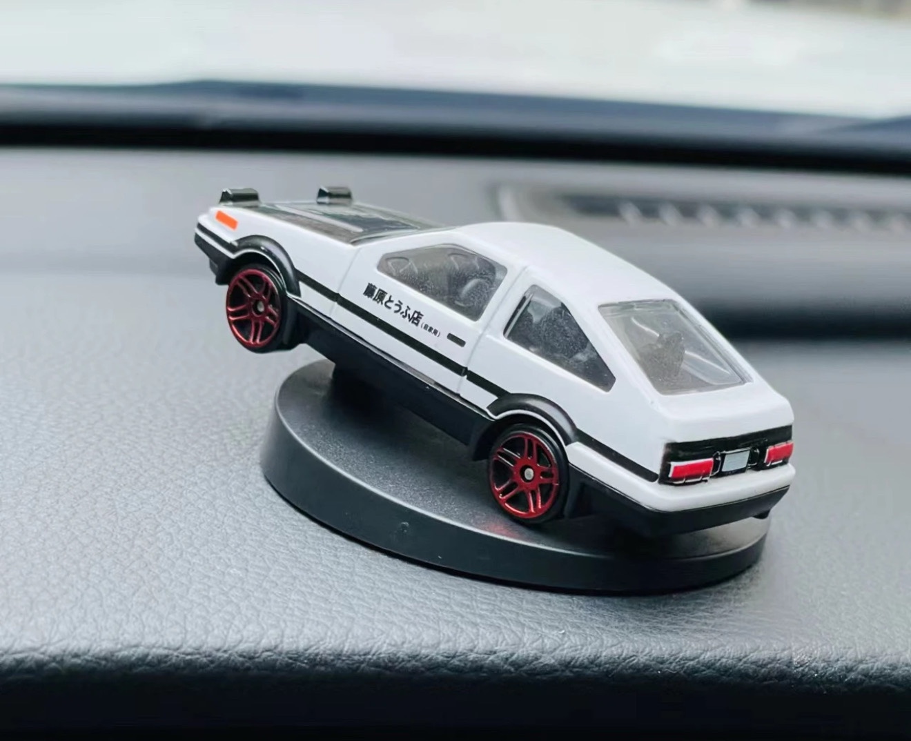 Mini Car Accessor ( Universal)