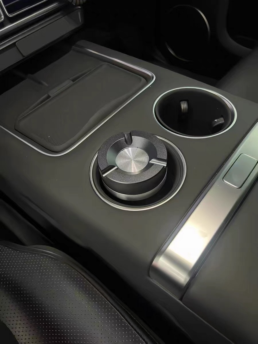 All-metal Cyber ​​Mechanical Ashtray High-end Creative Personalized Car Desktop Anti-Flying Ash Gift for Men