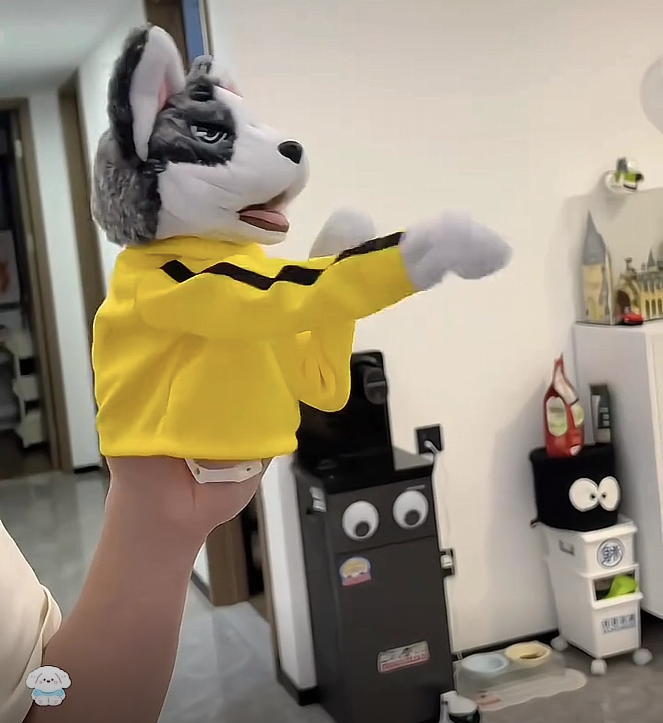 Toy Creative Boxing Showdown - Interactive Boxing Dog with Sound