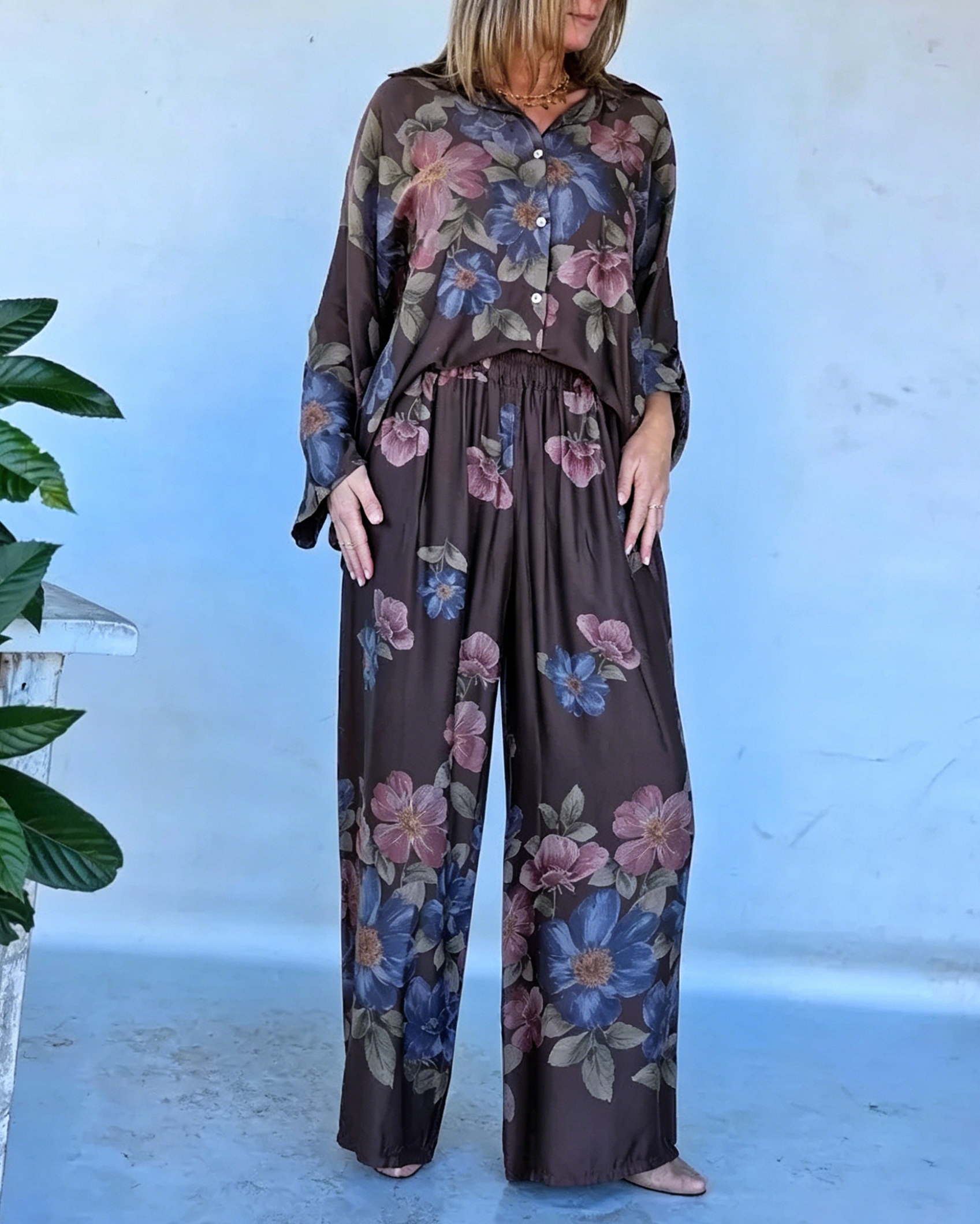 Women's Moody Vintage Big Floral Satin Shirt & Elasticated High Rise Wide Pants Set