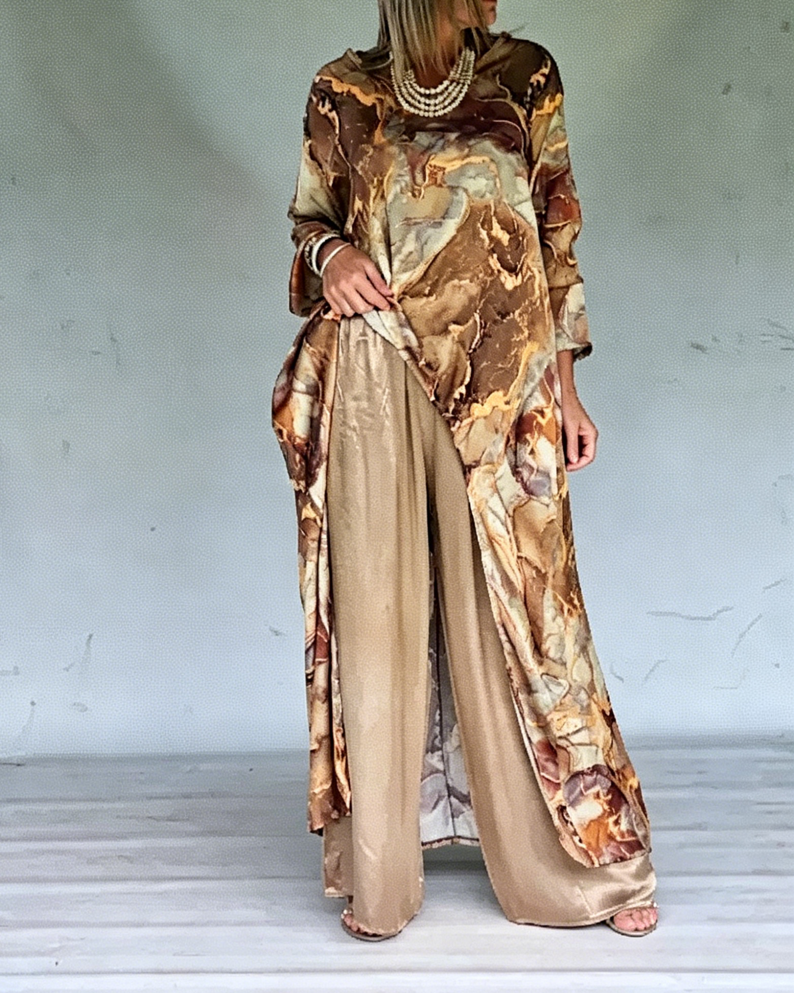 Women's Marble Abstract Print Split Front Long Tunic Top & Solid Wide Leg Pants Holiday Set