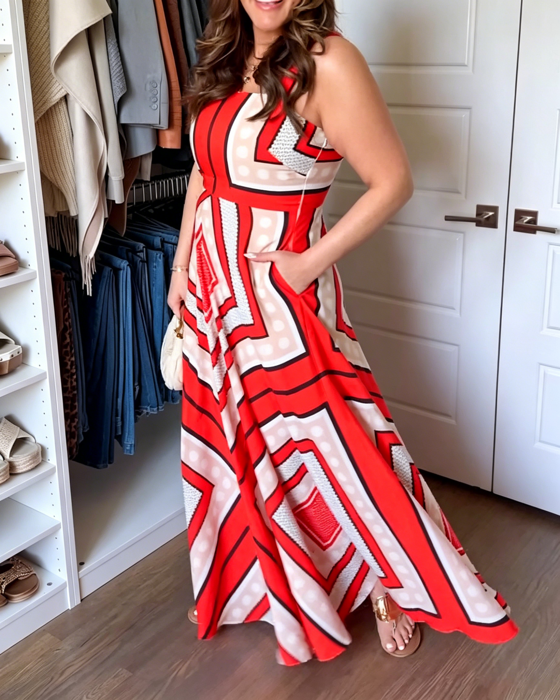 Women's Sleeveless Totem Print Dress