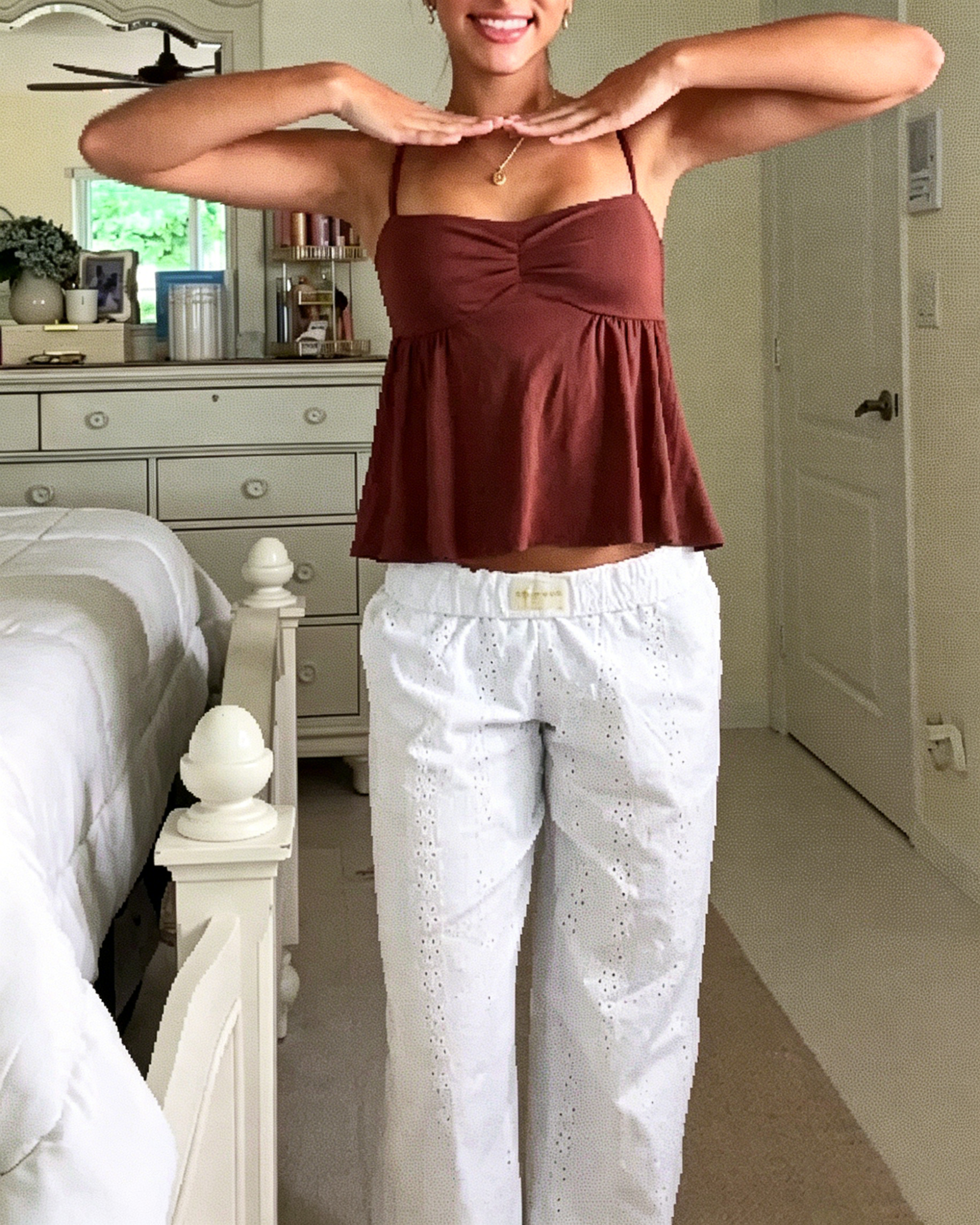 Women's Solid Color Ruffled Hem Tank Top