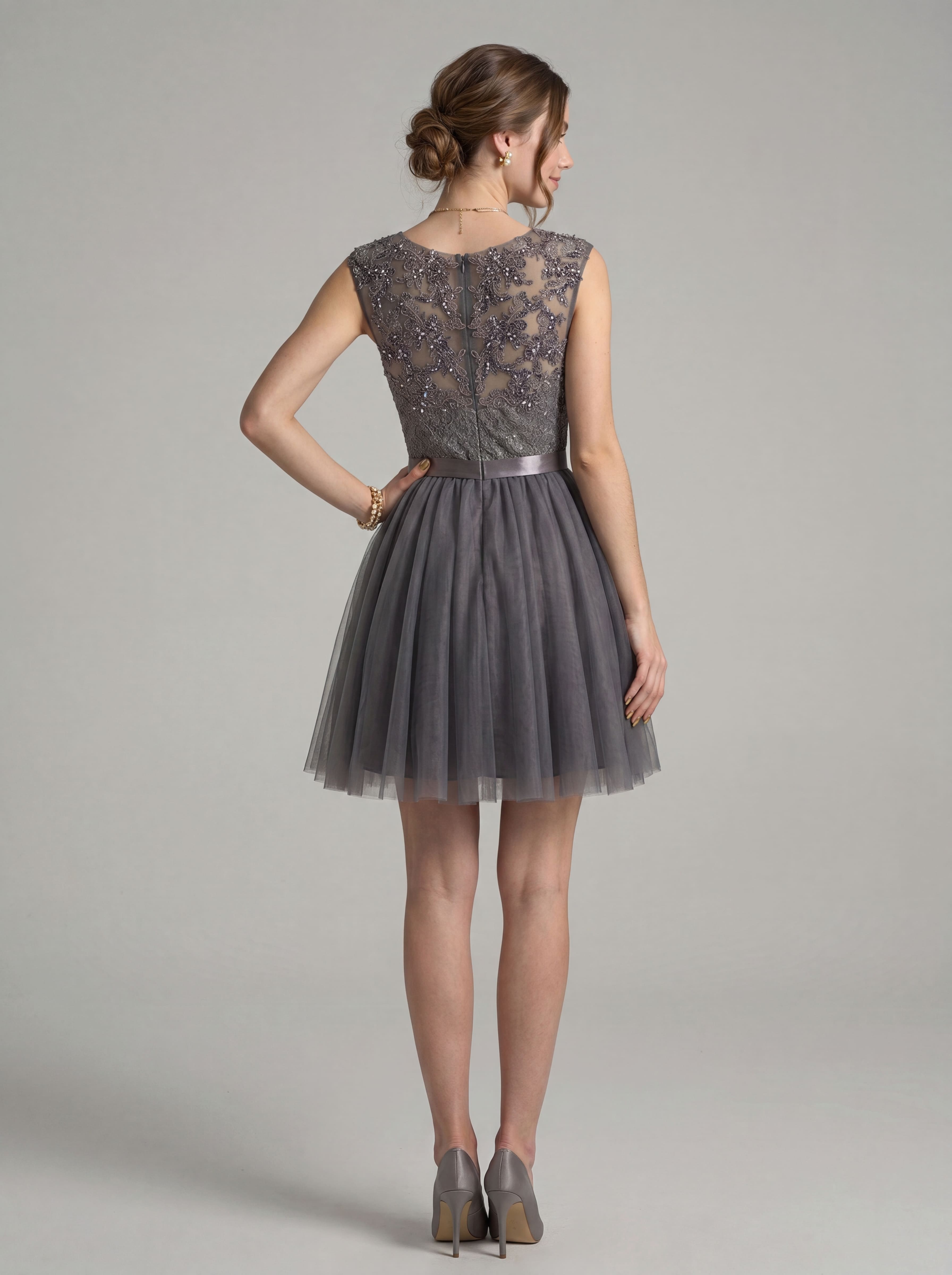Elegant Short Homecoming Dress - Illusion Lace Tulle A-Line Cocktail Gown with Rhinestone Belt for Prom & Graduation