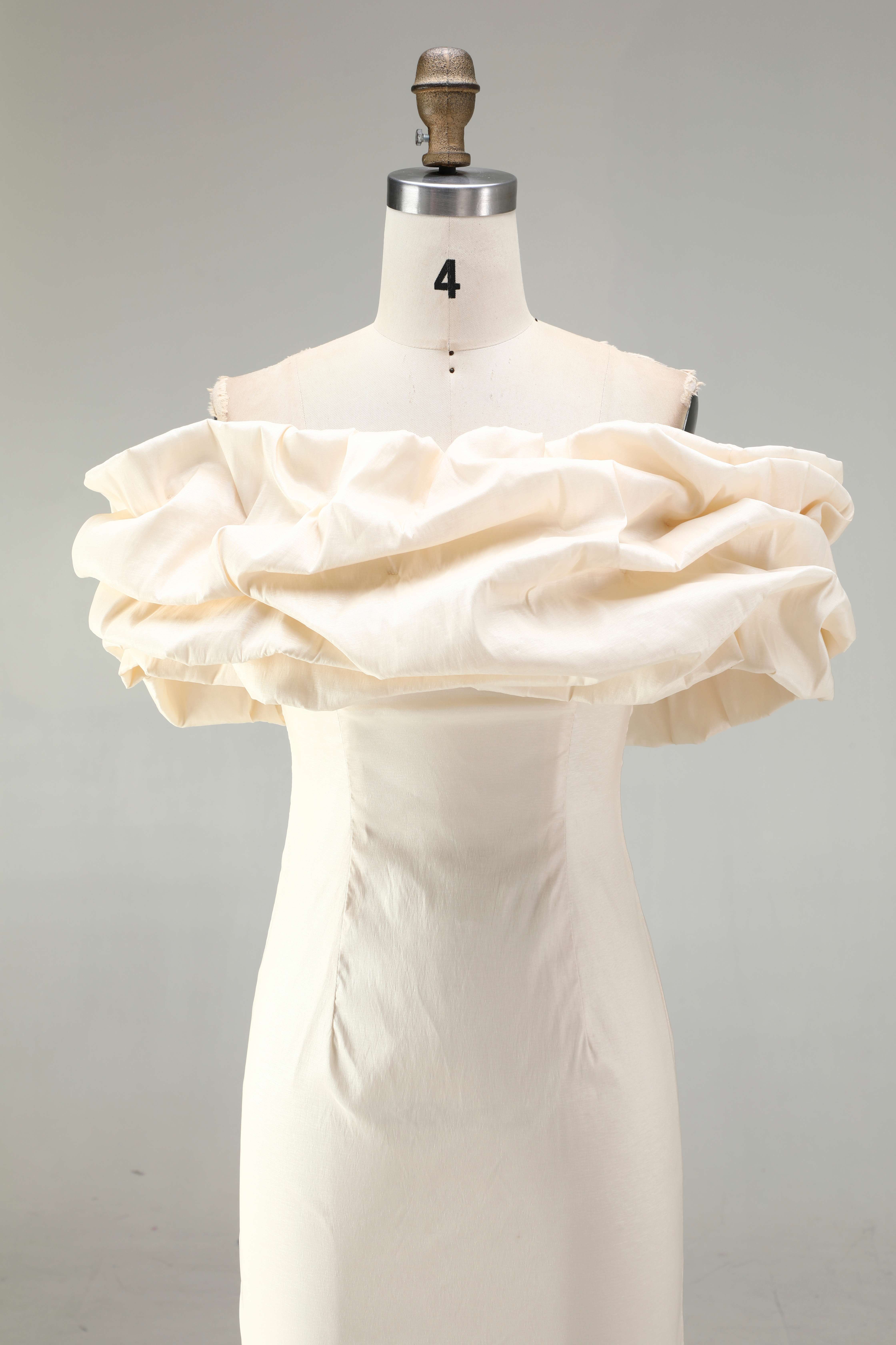 SPU - 608S40LF012 Ivory Off‑Shoulder Ruffle Bodycon Dress
