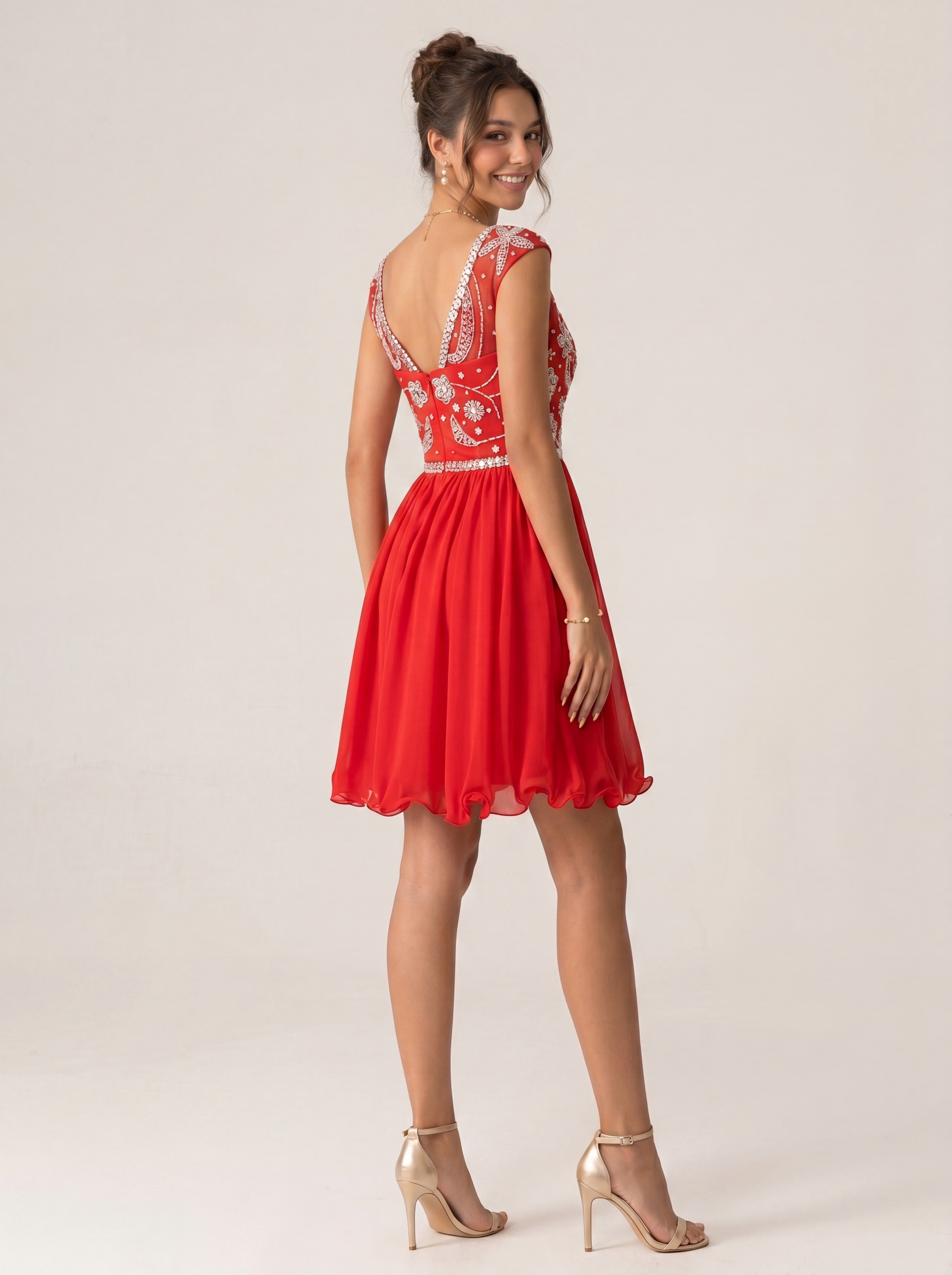 Sparkling Sequin Homecoming Dress Short - Illusion Neck Beaded Prom Gown with Chiffon Skirt