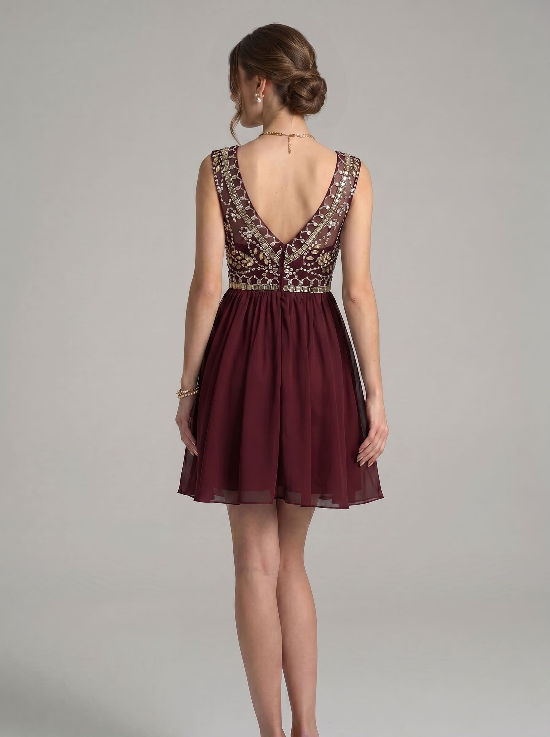 Short Beaded Homecoming Dress - Illusion Sleeveless Embellished A-Line Chiffon Cocktail Party Gown for Graduation & Prom