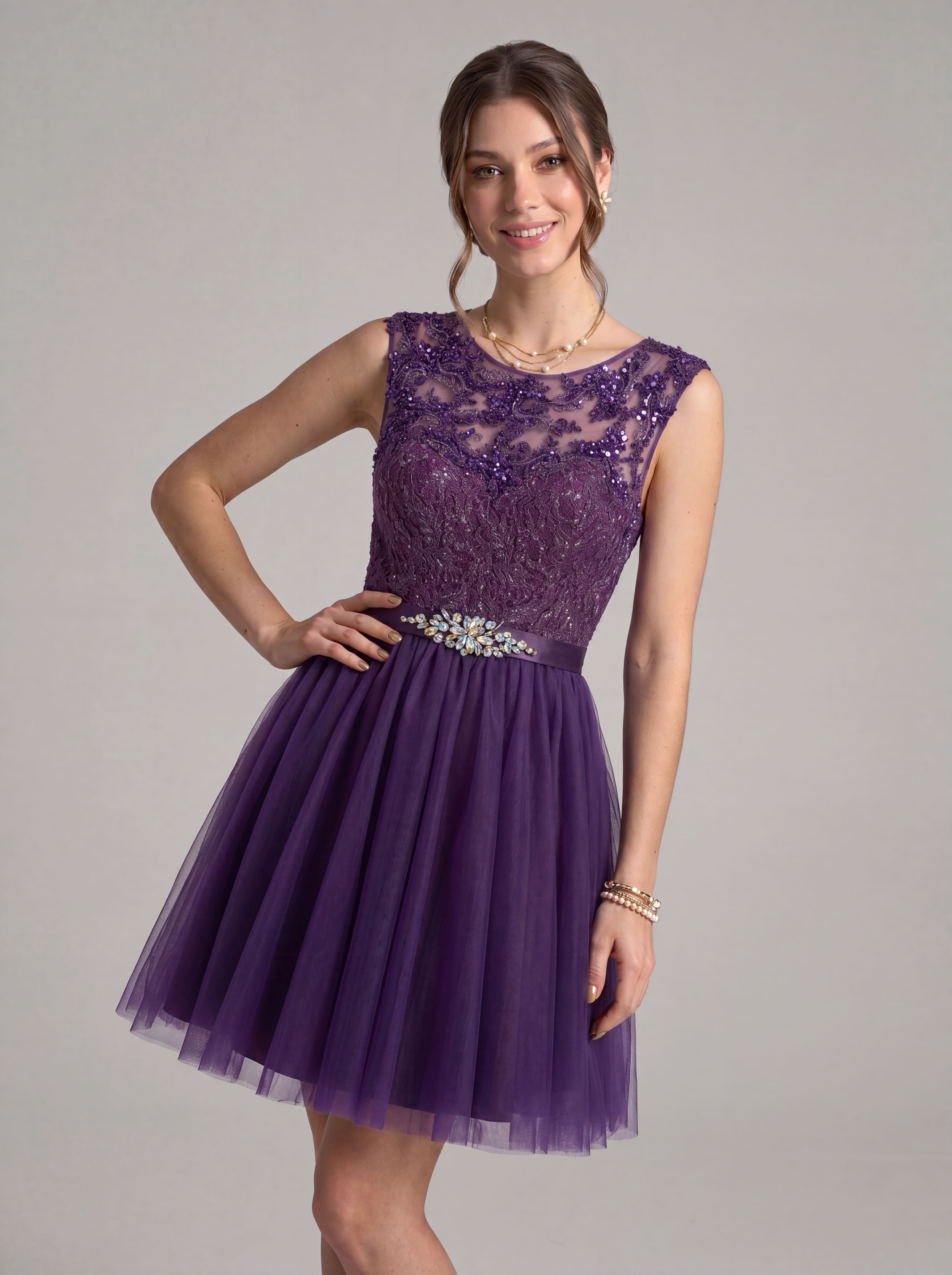 Elegant Short Homecoming Dress - Illusion Lace Tulle A-Line Cocktail Gown with Rhinestone Belt for Prom & Graduation