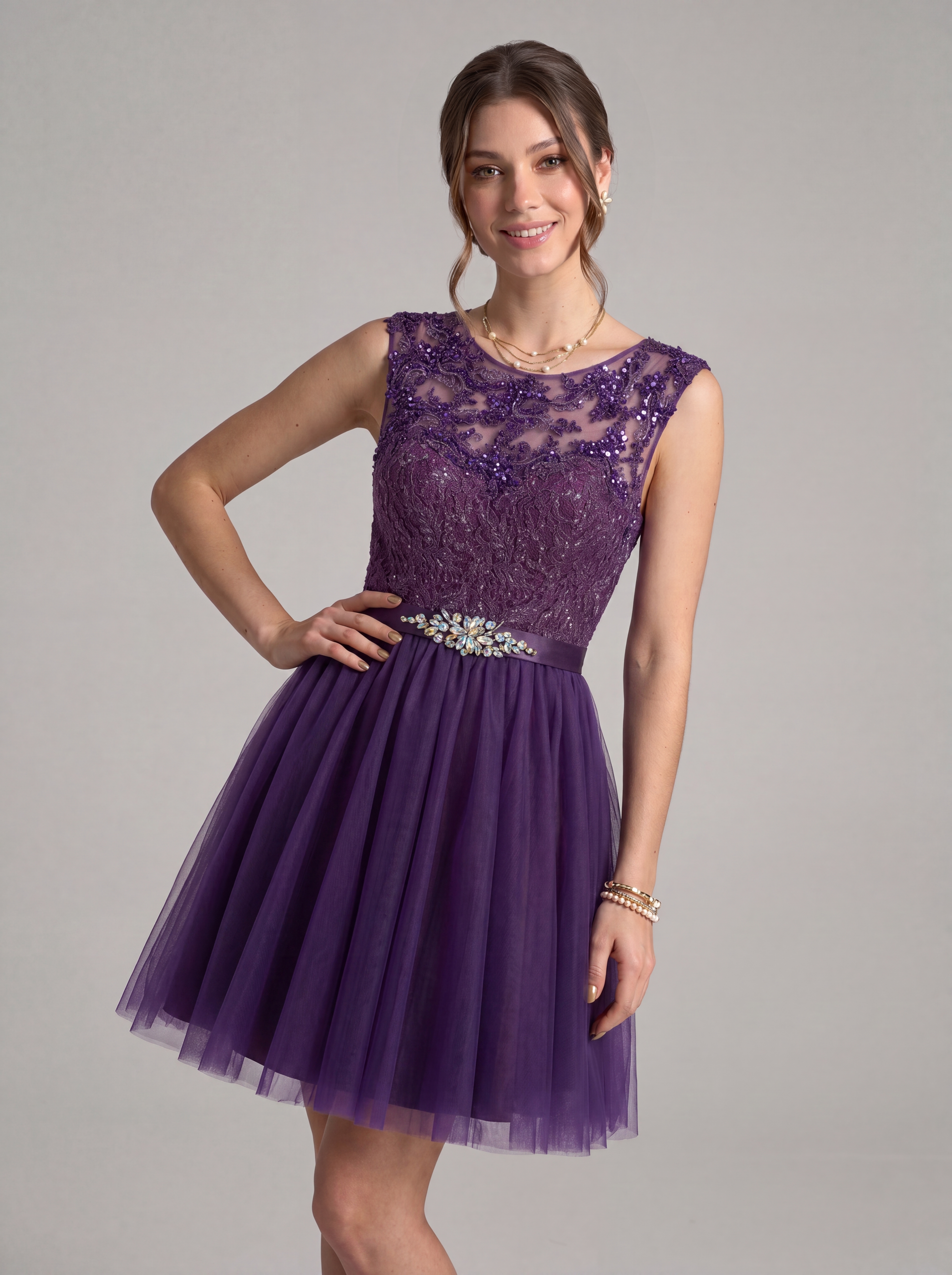 Elegant Short Homecoming Dress - Illusion Lace Tulle A-Line Cocktail Gown with Rhinestone Belt for Prom & Graduation