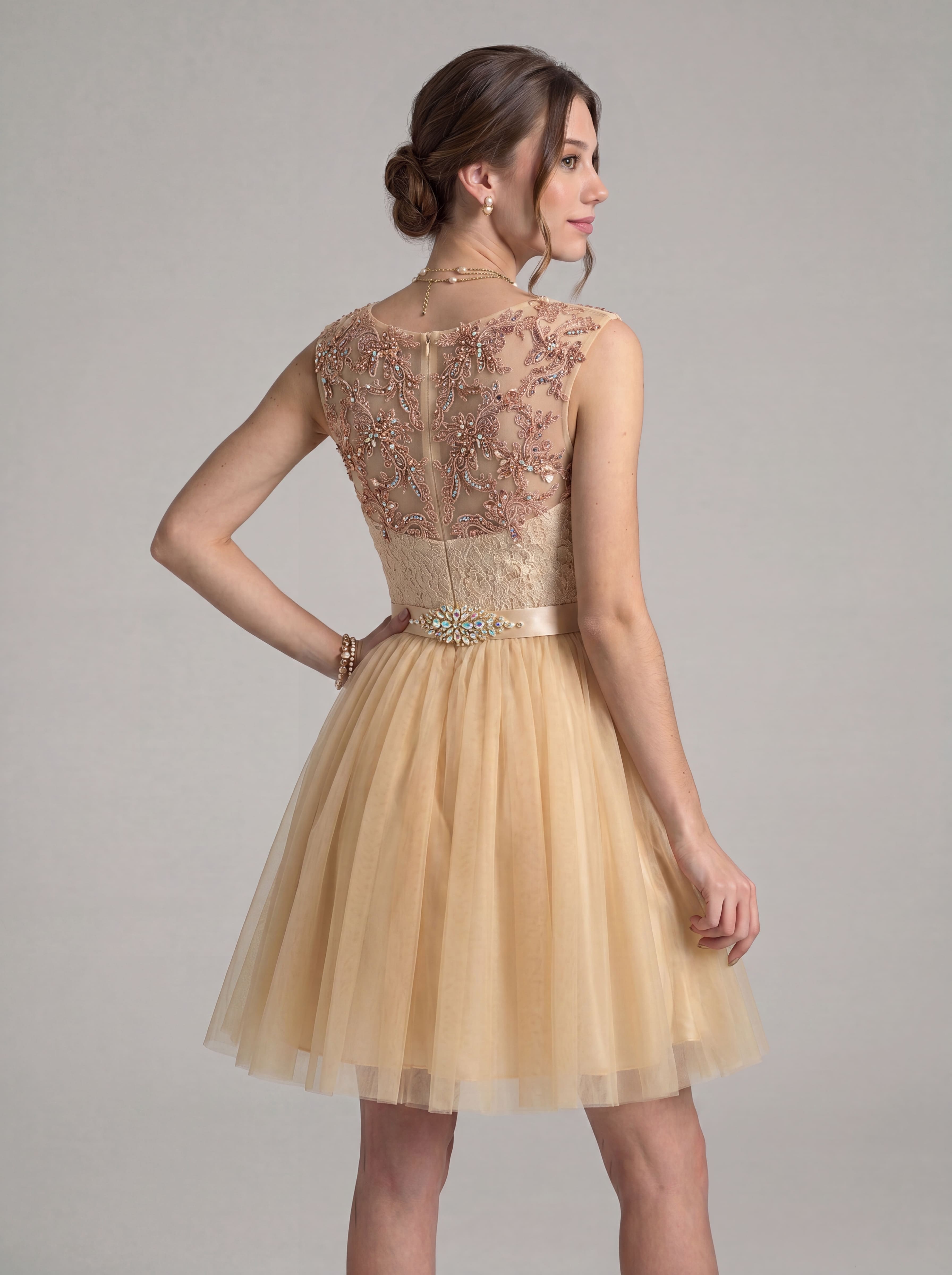 Elegant Short Homecoming Dress - Illusion Lace Tulle A-Line Cocktail Gown with Rhinestone Belt for Prom & Graduation