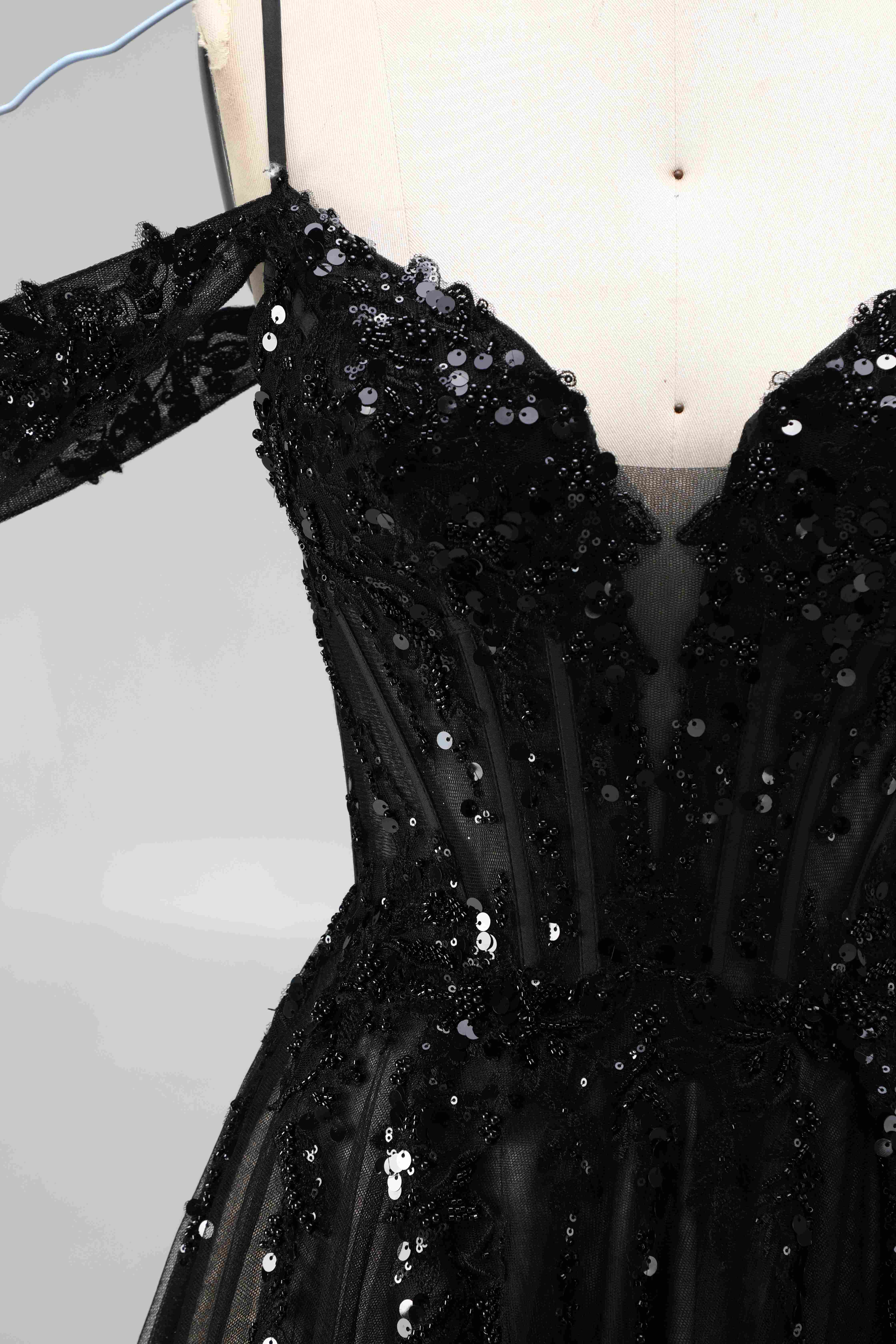 SPU - 608S20LF031 Black Off‑the‑Shoulder Tulle Evening Gown