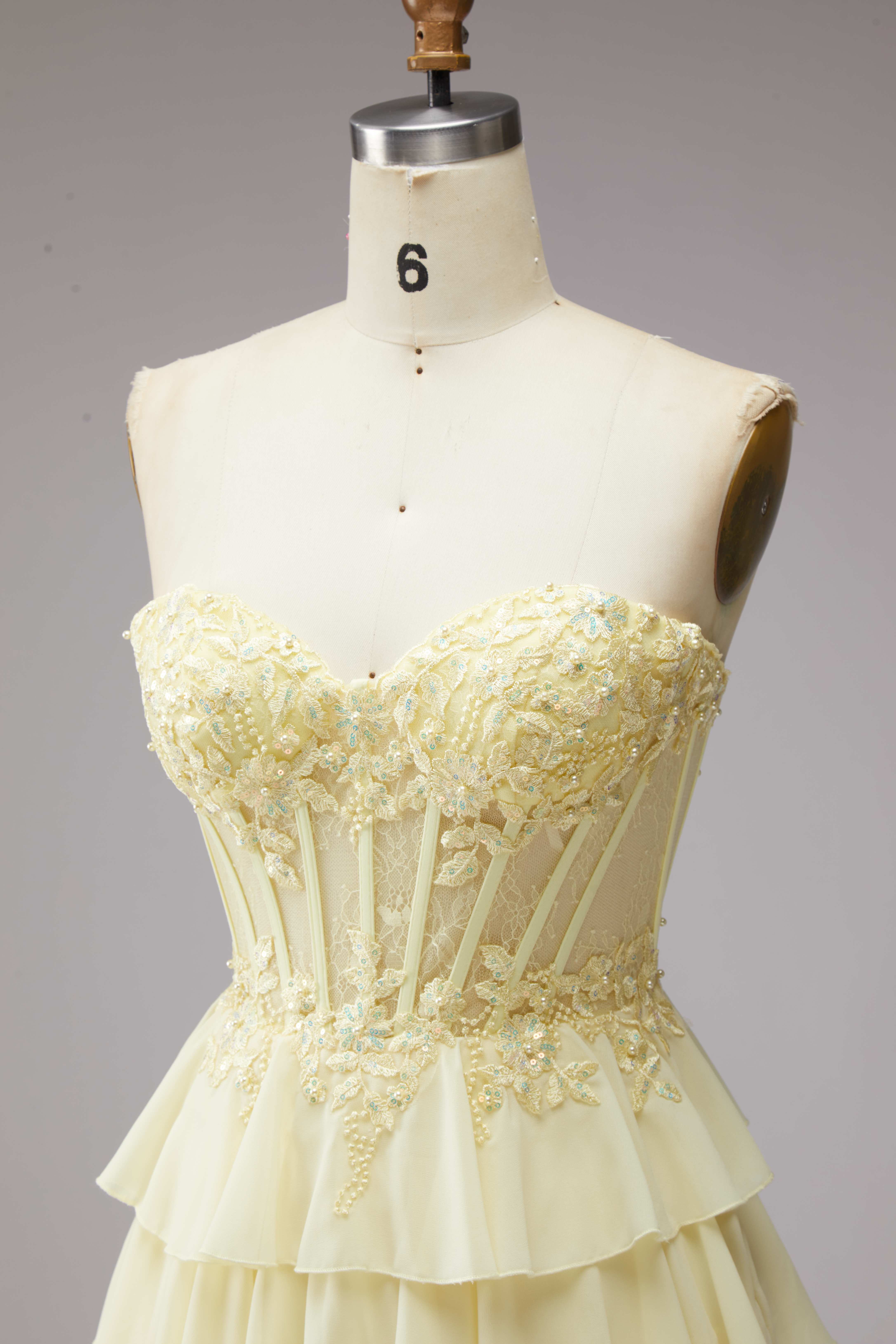 SPU - 608S02LF0034 Pale Yellow Lace Tiered Short Party Dress
