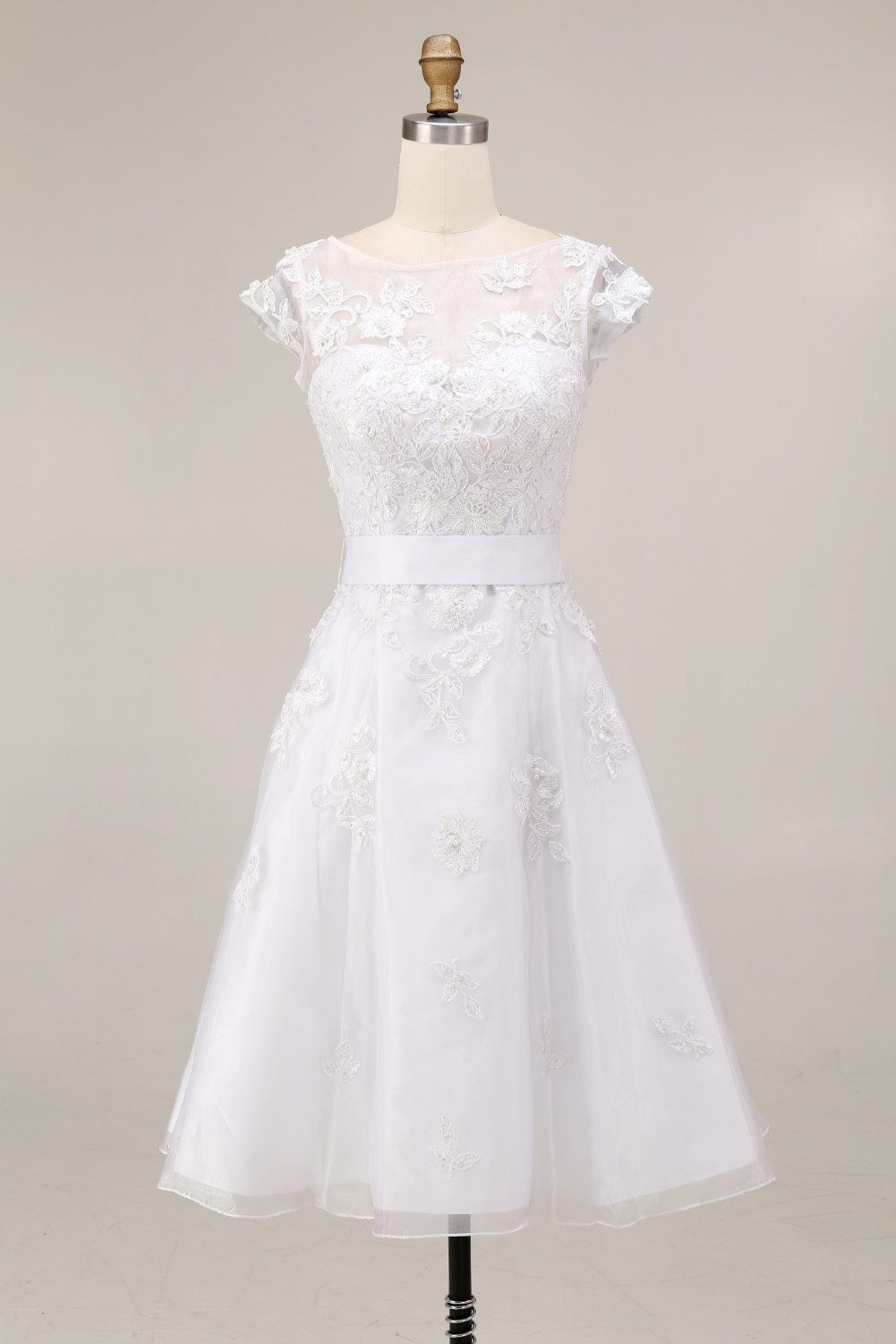 Elegant Floral Lace Applique Tulle Mini Dress | Illusion Neckline Cap Sleeve A-Line Short Party Gown