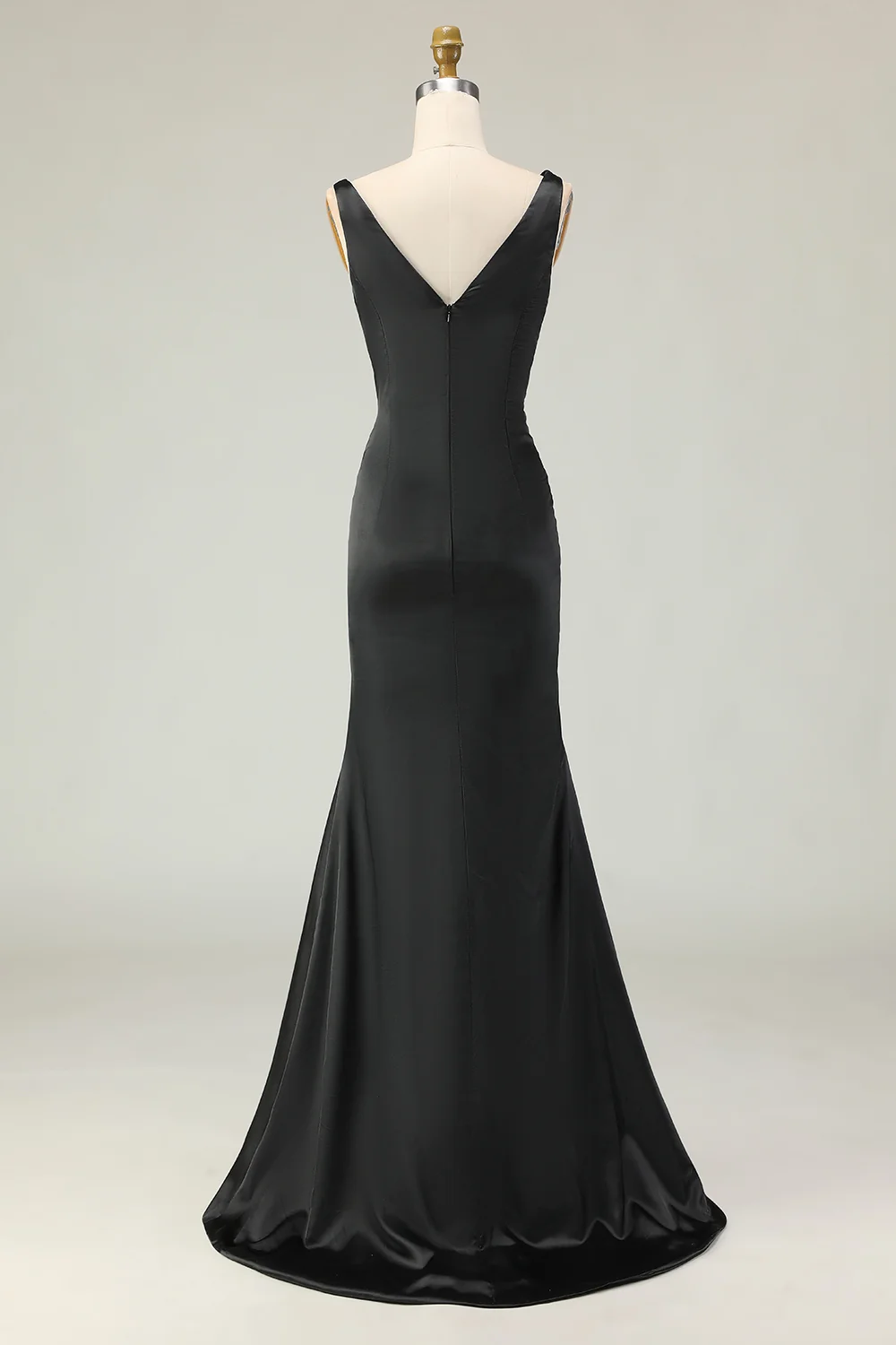 SPU - 501D06LFA154 Black White Sheath Deep V Neck Long Race Dress