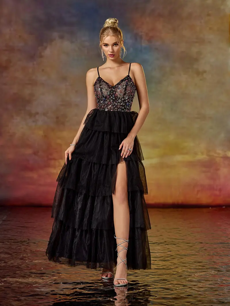 Exquisite Black Tiered Tulle Evening Gown - Floral Beaded Bodice Prom Dress with High Slit & Spaghetti Straps