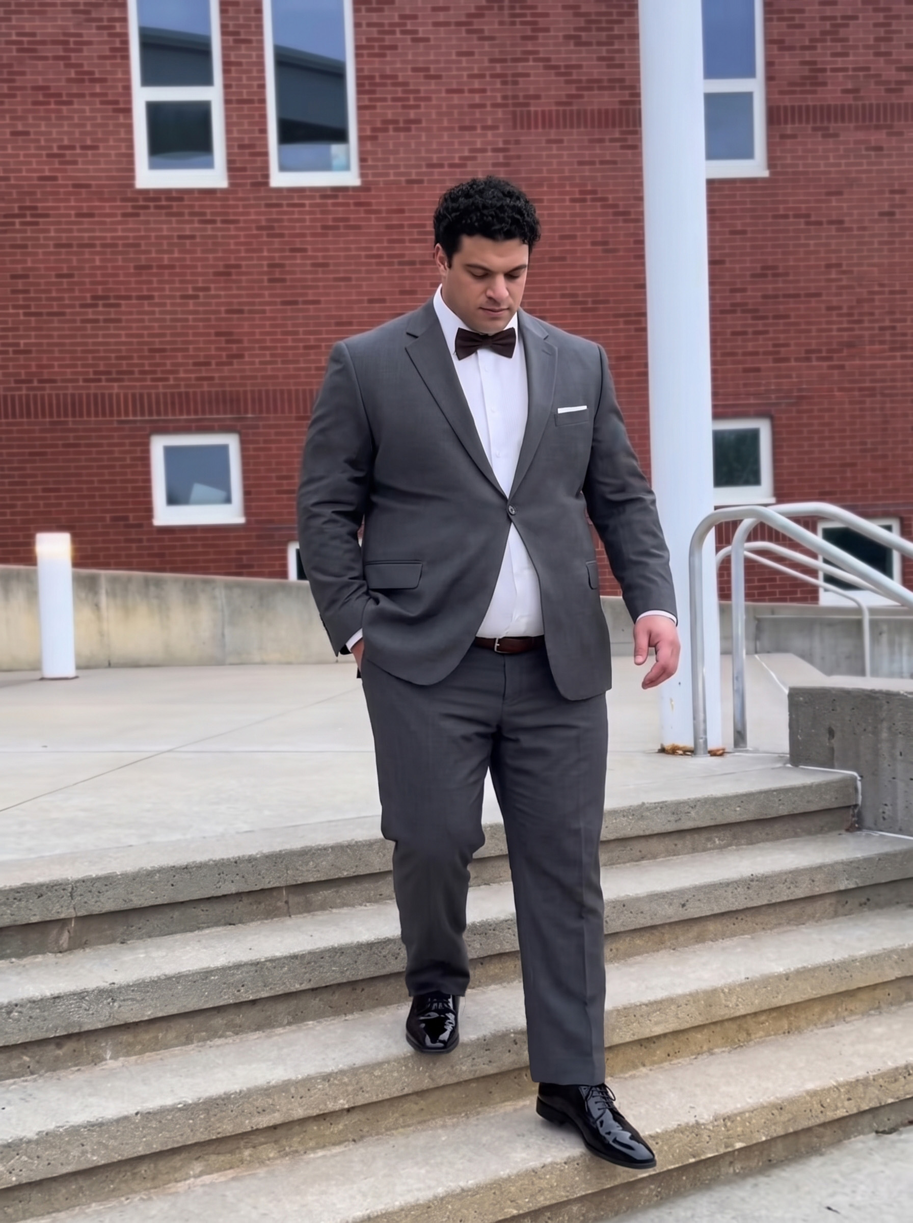 Big and Tall Men's Grey Suit Set