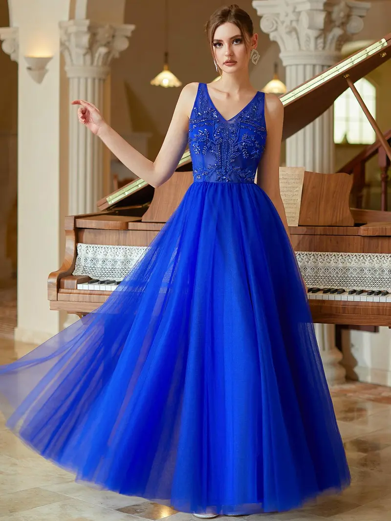 Elegant Royal Blue Beaded V-Neck Evening Gown - Sleeveless Tulle A-Line Prom Dress & Formal Maxi