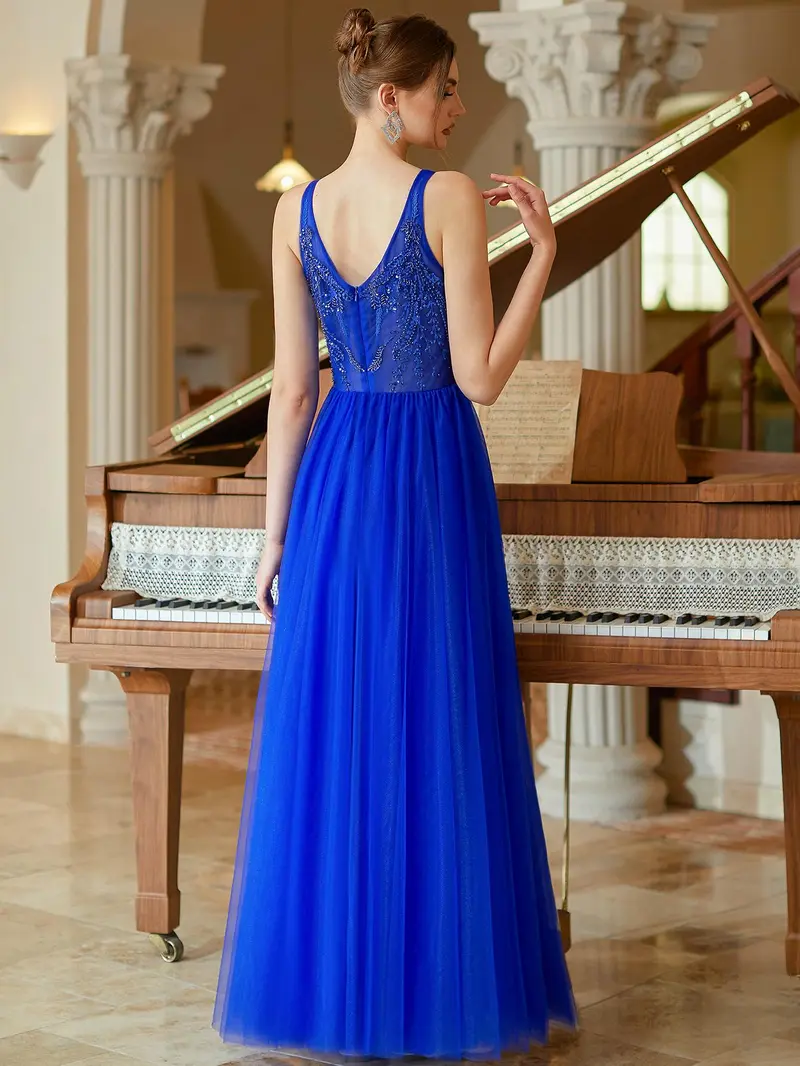 Elegant Royal Blue Beaded V-Neck Evening Gown - Sleeveless Tulle A-Line Prom Dress & Formal Maxi