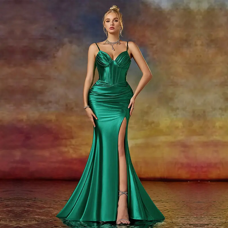 Emerald Green Satin Mermaid Prom Dress - Sweetheart Corset Evening Gown with Ruched Waist & High Slit