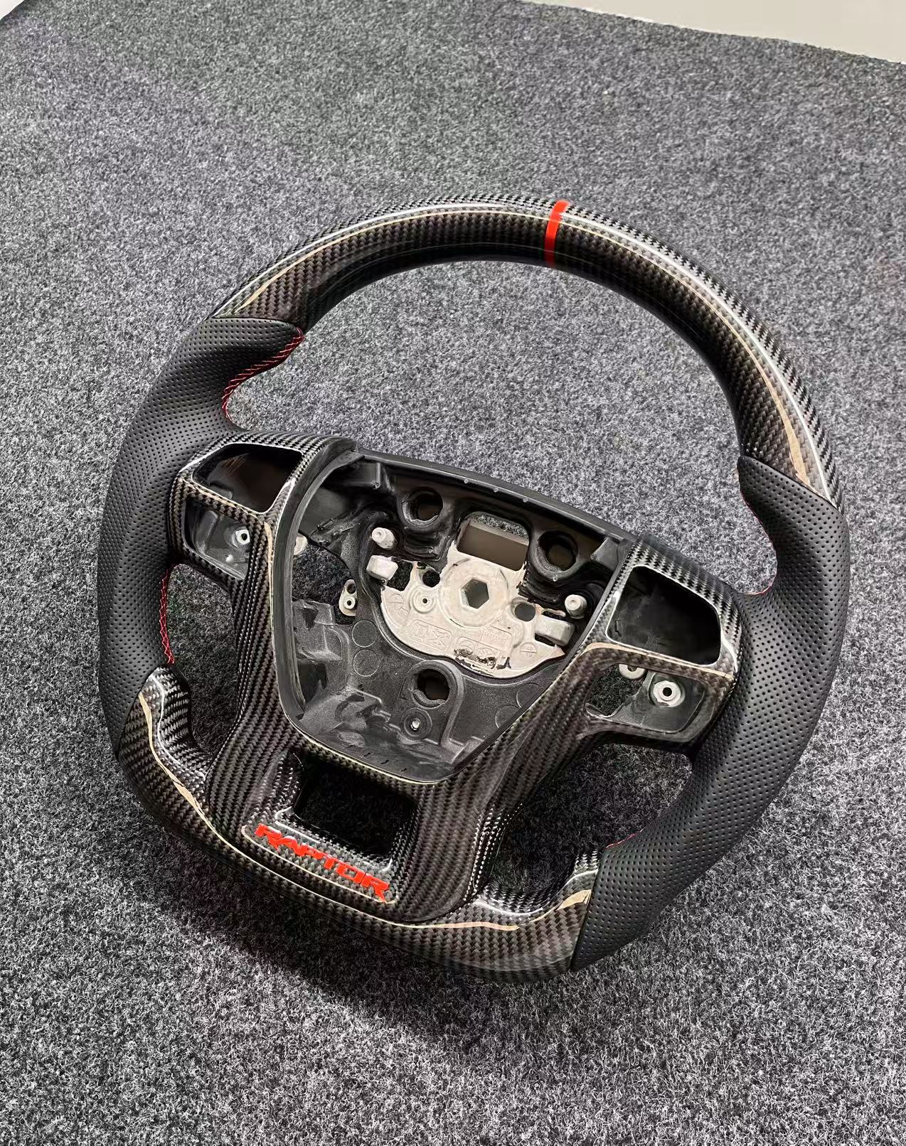 Custom Carbon Fiber Steering Wheel for Ford Focus, Focus ST & Focus RS (2012–2018)