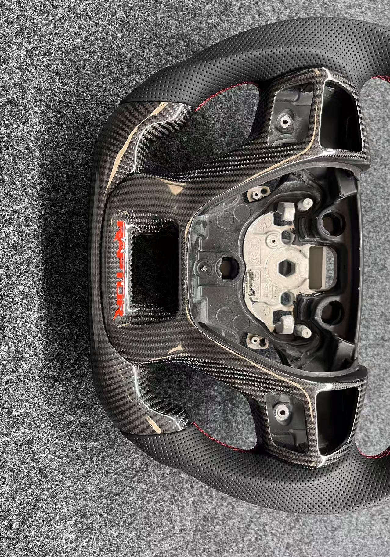 Custom Carbon Fiber Steering Wheel for Ford Focus, Focus ST & Focus RS (2012–2018)