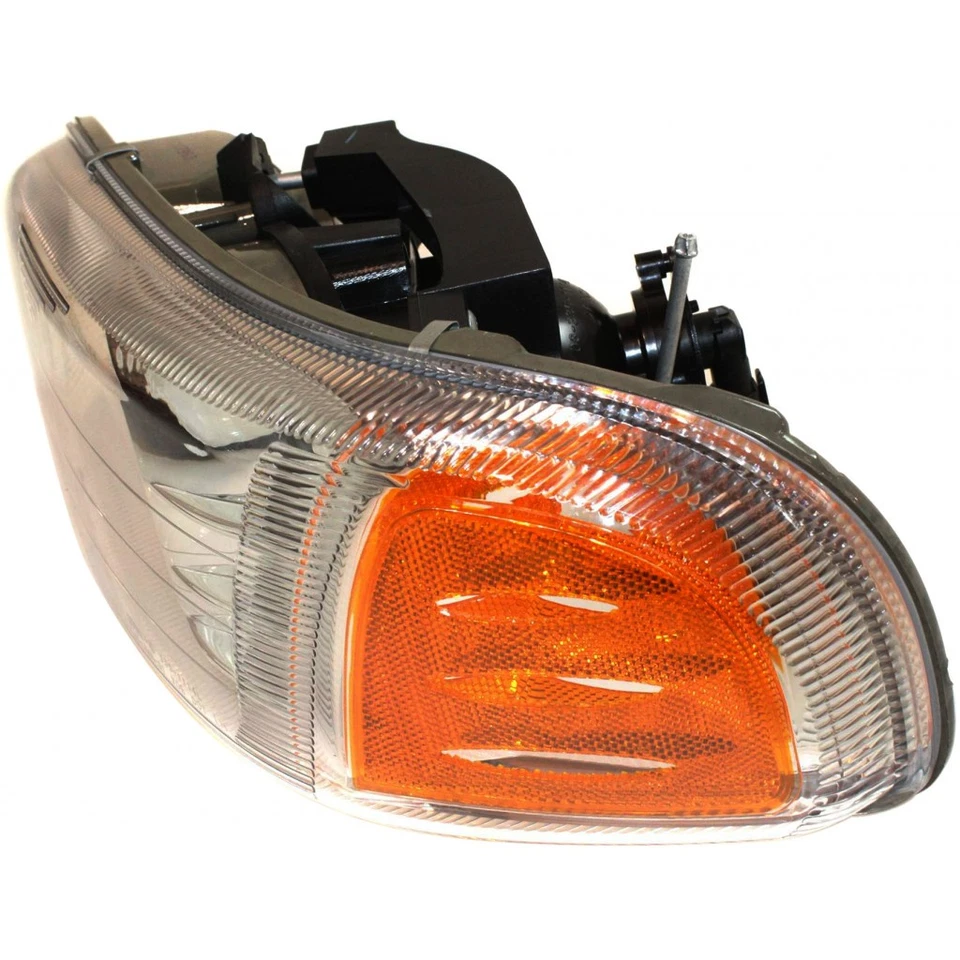 For GMC Sierra 1500 2001-2006 Headlight Assembly Driver Side | w/ Denali Halogen