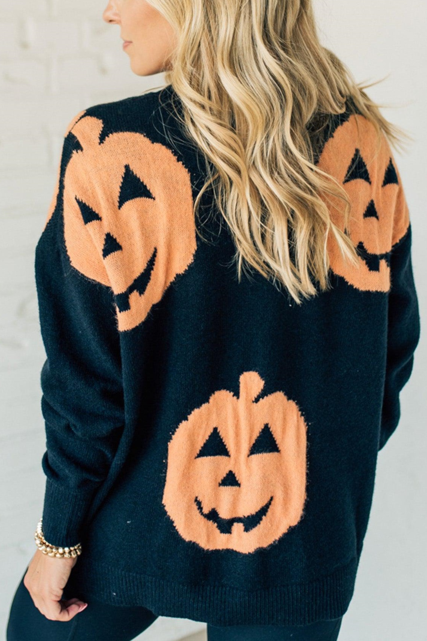JackO-versized Sweater (Buy 2 Free Shipping)
