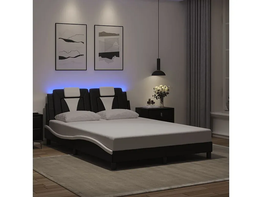 Schlafzimmer,Bereich Bett,Bettrahmen-LIVELORAE
