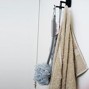 bath towel hanger