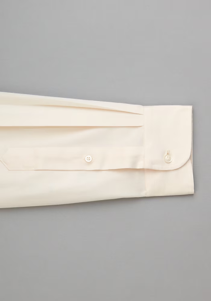 Traveler® Collection Traditional Fit Dress Shirt