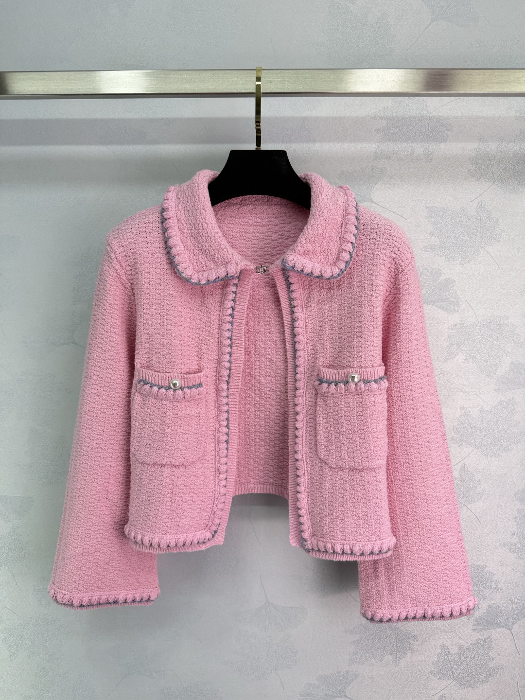 CHANE25SS Chain and Pearl Short Cardigan