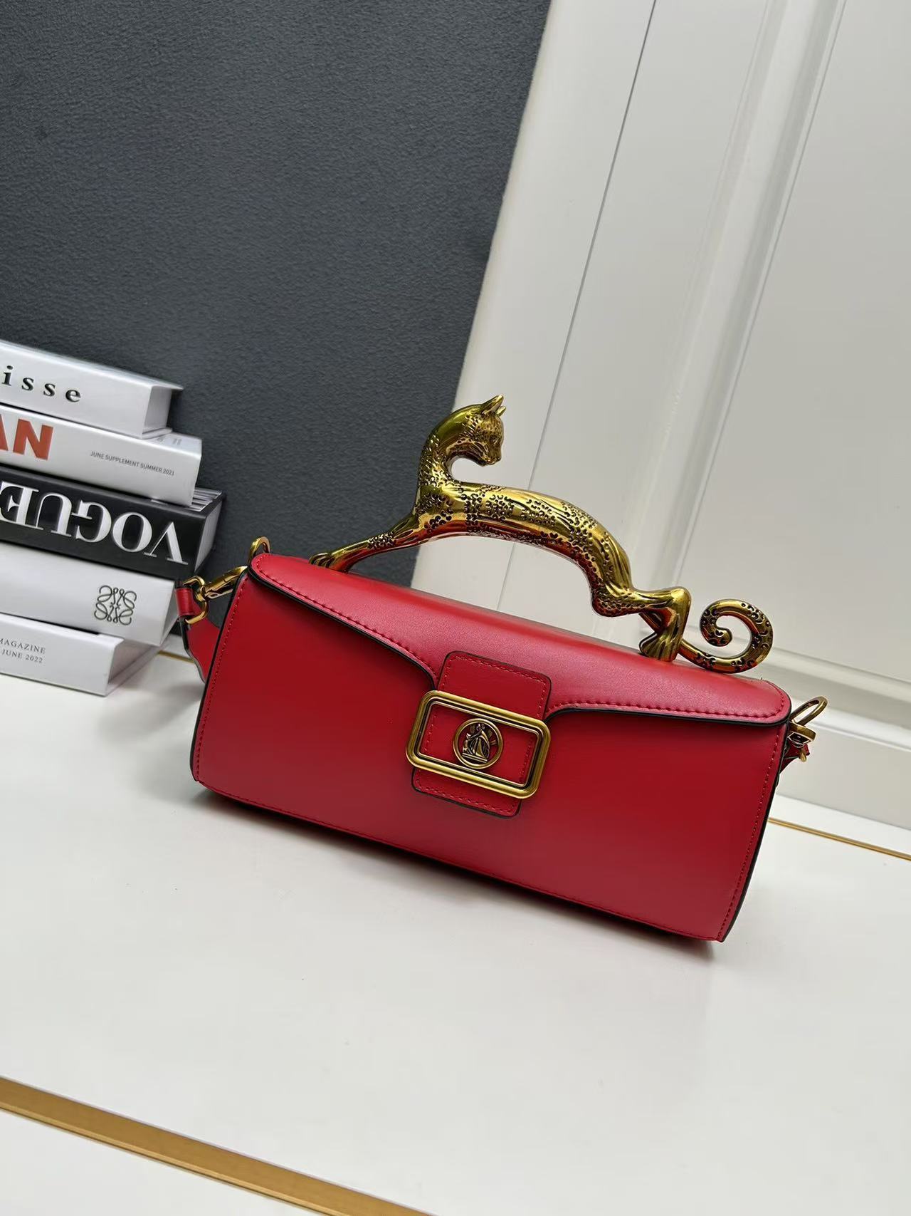 Ladies Exquisite Leopard Cat Handle Bag