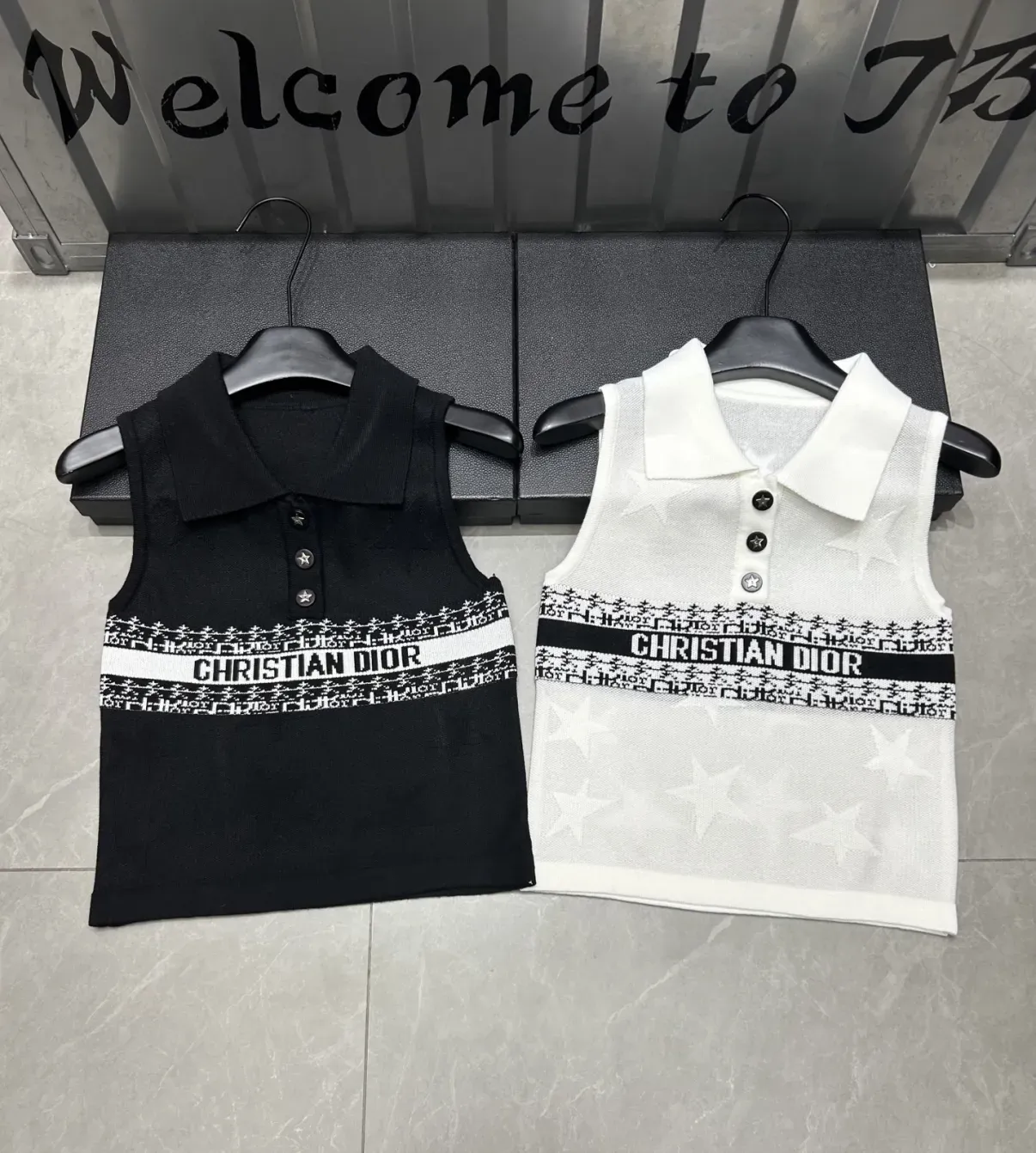 DIA 2025SS Dark flower knitted vest