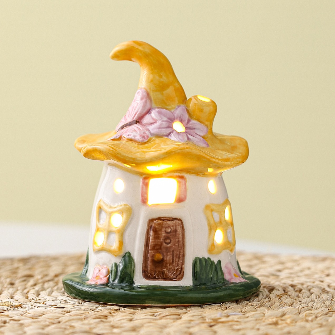 Fairy Hat Mini Night Light Cottage Lamp