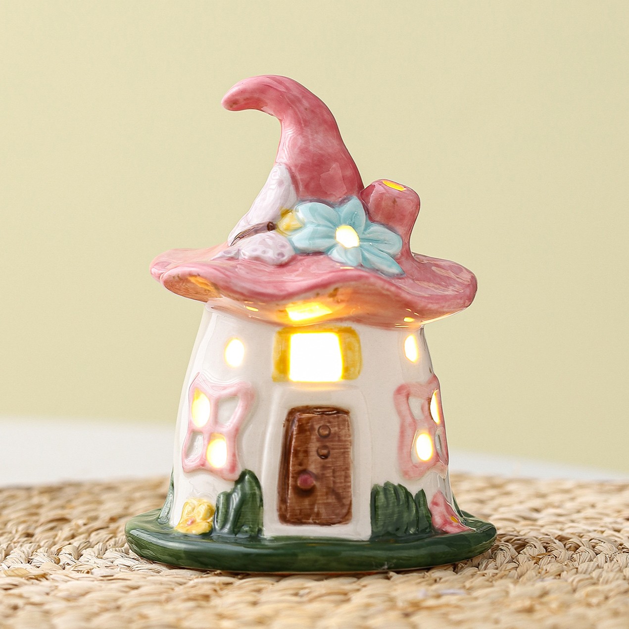 Fairy Hat Mini Night Light Cottage Lamp