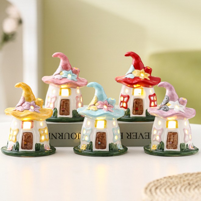 Fairy Hat Mini Night Light Cottage Lamp