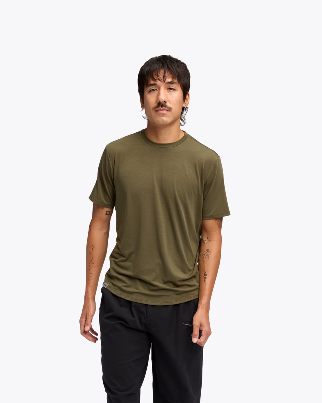 HOKA ESSENTIAL TEE