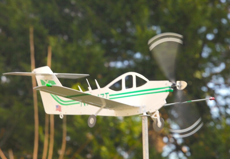 Personalized Civil Aviation Plane Family Model Outdoor Patio Decor Stake