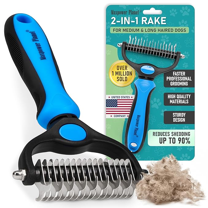 Gentle Pet Hair Remover Comb – Easy Dematting Brush for a Softer, Cleaner Coat