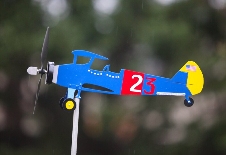 Personalized Civil Aviation Plane Family Model Outdoor Patio Decor Stake