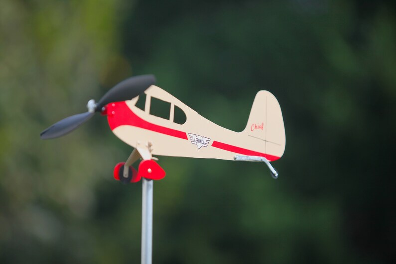 Personalized Civil Aviation Plane Family Model Outdoor Patio Decor Stake